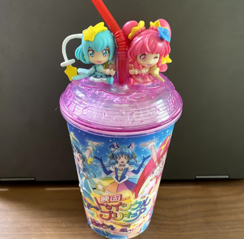 プリキュアタンブラー愛用おじさん ゲムぼく